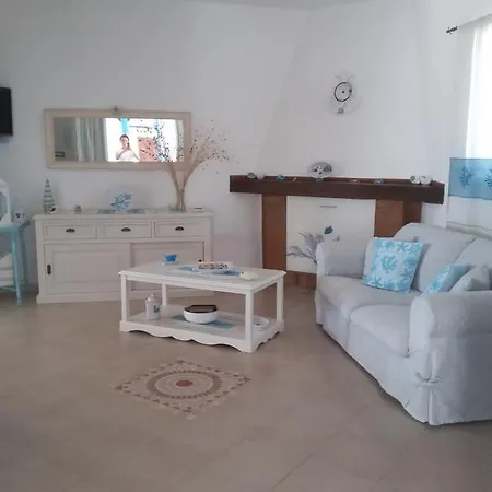 White&blu Villa