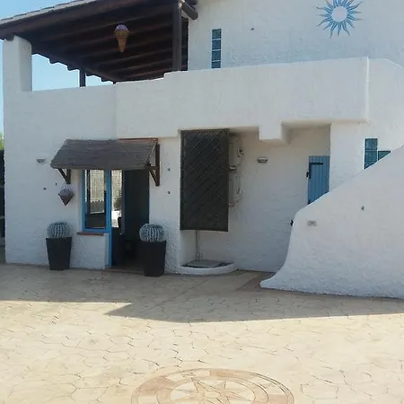 White&blu Villa
