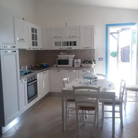 White&blu Villa *